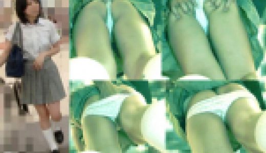 【痴漢動画】尻揉み掴みでワレメご開帳～初めての手淫で腰砕けになる女学生に痴漢動画02