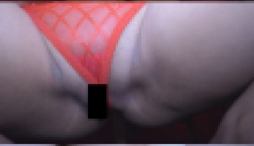 【高画質】A級OLショッキングパンチラ02「紐vsスケスケ！エキセントリック系」