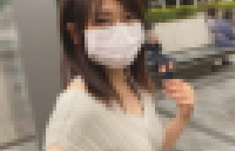 【美女個撮】潤んだ瞳がヤバいくらいに可愛いむっちりエロ尻の美女とハメ撮り！