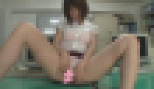 社長呼び出し案件　02　H美24才　今日もパンツを見せなさい。