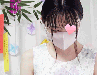 【七夕飾り】【再登場！大人気幼ママ＆クール美人ママ】【ローアングルパンチラ＆頑張るくっきりママ乳首?】