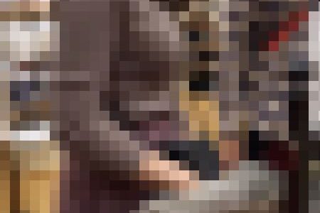 【お買い物中の眺め6】ヤングママの爆乳はタイトニットでくっきり！