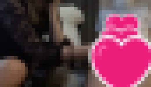 ツインテ金髪ギャルが股開きながらのエロ過ぎる手コキで大量発射！おまけ付