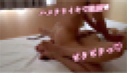 素人カップル?ハメながら乳首同時責めでクリイキ絶頂?