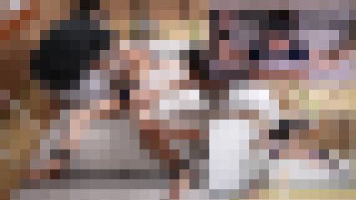 小刻みな癒される笑い声を出しながらローションくすぐりを愉しんじゃうスレンダーお姉さん（完全オリジナル）