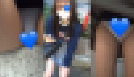 きめ細かい肌のシコいJK。その2、自らスカート捲りエッチィ生足大興奮