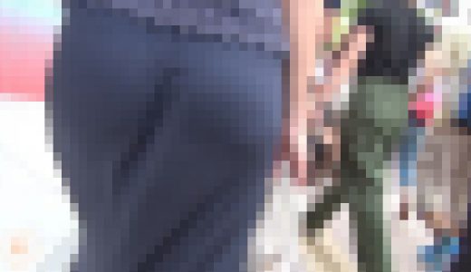 【FHD高画質】割れ目丸わかり まとわりつくスカートの罠