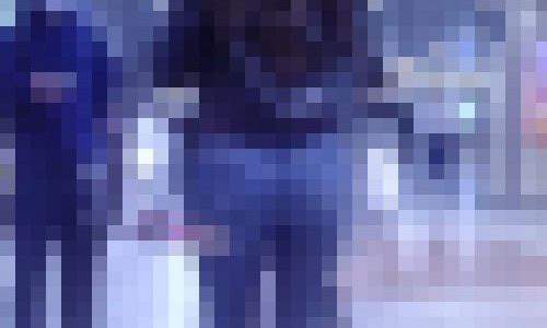 超絶スタイルの美人ギャルがスキニーデニム履いて歩く姿がイヤらしい