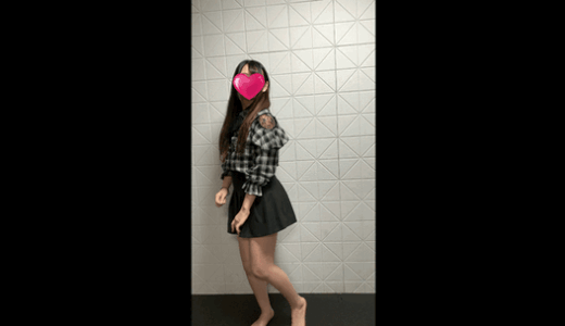 【秘蔵】ムチ尻に食い込むえちえち下着盗撮・めくり