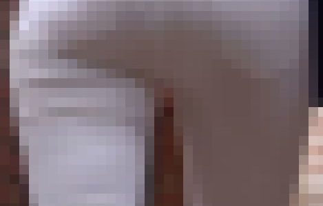 スレンダーお姉さんのすかした白スキニー