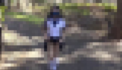 お嬢セーラー服でおじさんと羞恥露出散歩