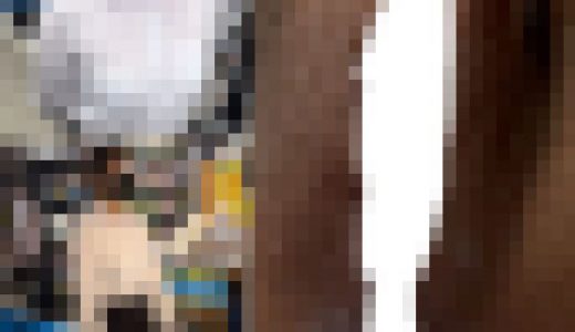 vol.47 (衝撃マンポロあり)激カワ赤チェ KのTバックと乾いたマン汁を逆さ撮り