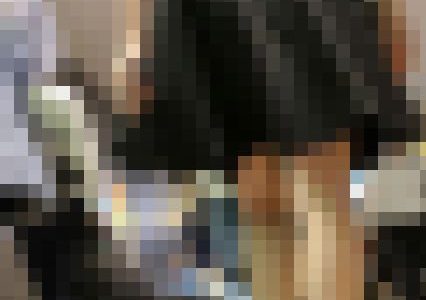 【169】ヒラヒラの黒ワンピーススカートを見せつけるOLさん！