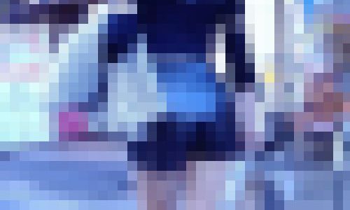 レザーパンツ、レザースカートを履いたスタイル抜群の美巨尻美女(10名収録)