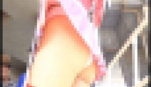 【再販】お尻や、パンツ丸見えのピンクのミニスカコスプレイヤーさんをローアングルから