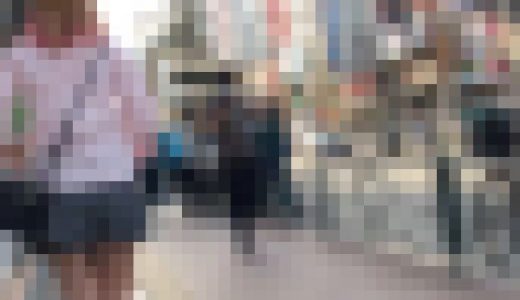 【パンチラ】今流行りのギャル校生の買い物を覗き見！