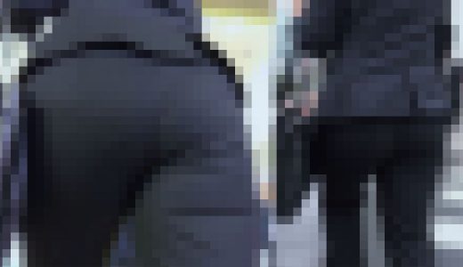 歩行記録0155「駆け上がるリクルートスーツ女子のPライン」(4名)