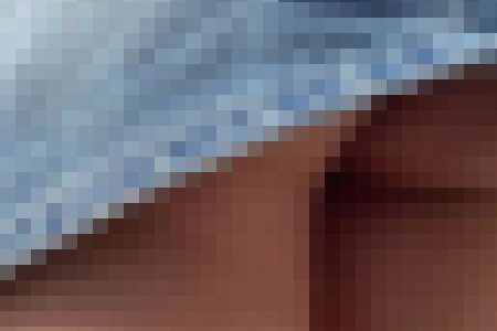 デニムのミニスカギャルのムチムチなお尻・・・