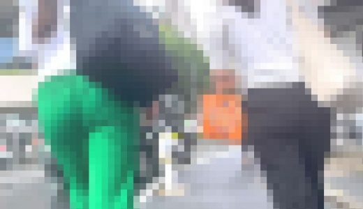 セレブＯＬのＷエロ尻比べ！自慢の美巨尻をムニュらせながらパンティラインのシワで庶民の♂を誘惑! 下品な勝ち組ダブル奥様 編