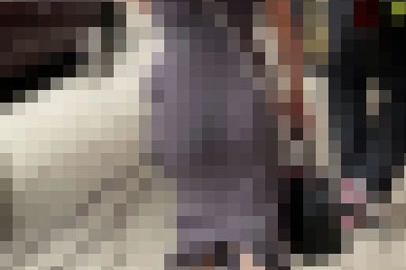 ボディーラインがクッキリのニットワンピのパンティーライン動画。