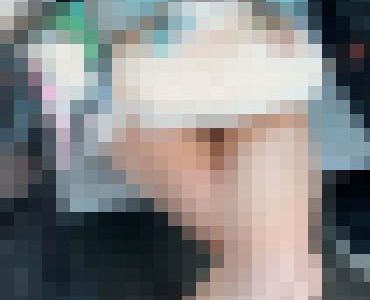 【再販】ショーパンからお又を開きすぎ！S級金髪ギャル美人お姉さんの生脚