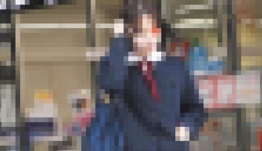 【再販】【電車チカン】★こんな幼げな天然美少女が車内で大量に潮を吹く衝撃映像★極太イボバイブをねじ込まれチカンの性玩具に ※訳アリ再販