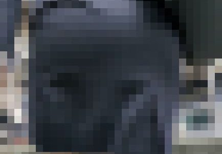 【322】異なるタイプのリクルートスーツOLさん見せつける階段登り！