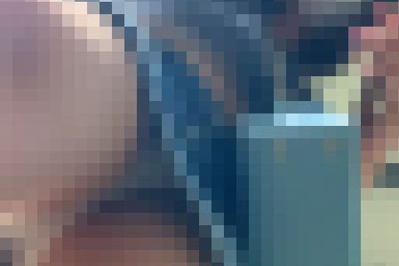 バス待ち中のエグすぎ下半身JDを定点接写したらバレて終わりかけた話