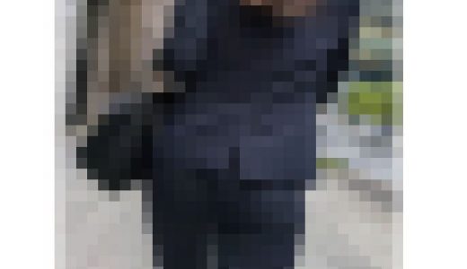 【366】ぴちぴちな質感のパンツスーツを披露してビジネス街を歩くOLさん！(後編)