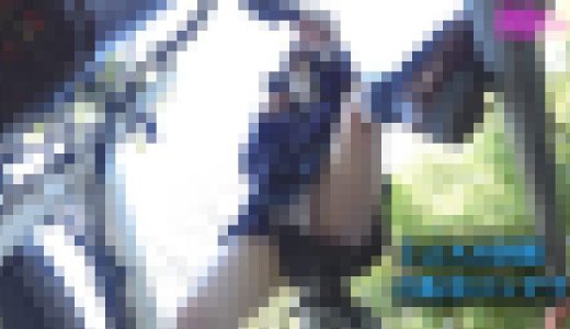 自転車に乗ってるミニスカ制服女子（2）開脚待機、立ち漕ぎパンチラ