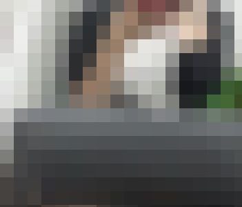 (電車対面）(顔出し)眼鏡をかけて隠そうとしても…美人であることを隠しきれない…タイトミニをお召しになったOLお姉さんを観察して