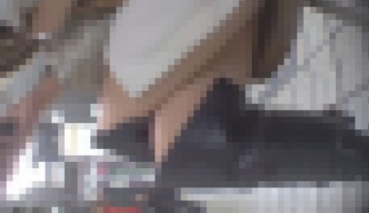 【再販】★Dogeyes★完全オリジナル059 膝までの黒ブーツ色白太腿密着、ヒョウ柄ミニ黒Ｐお楽しみください。