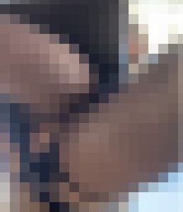 ミニスカ青チェ×ドエロタイツでぱんちら散歩?お店の中でもお客さんがいる中でいっぱいぱんちらしちゃった