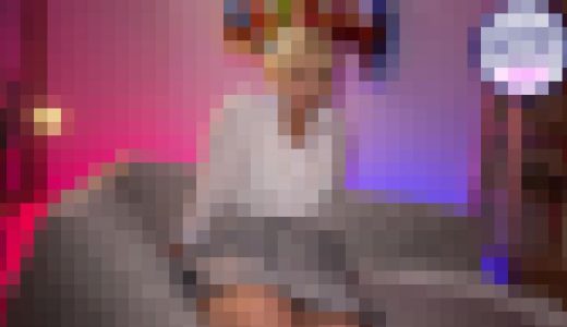 【再販】小悪魔女子のパンチラルーズソックス足コキ＃6　制服金髪ギャル